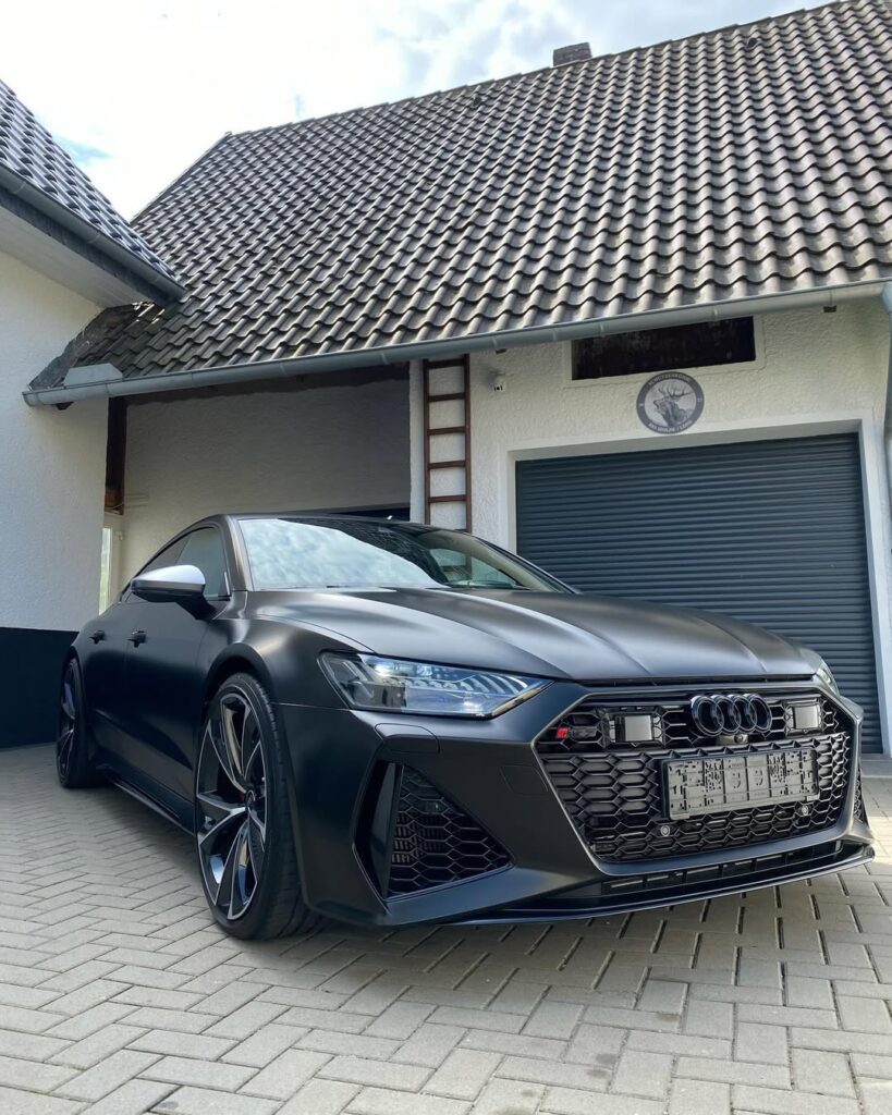 Folterung Audi RS